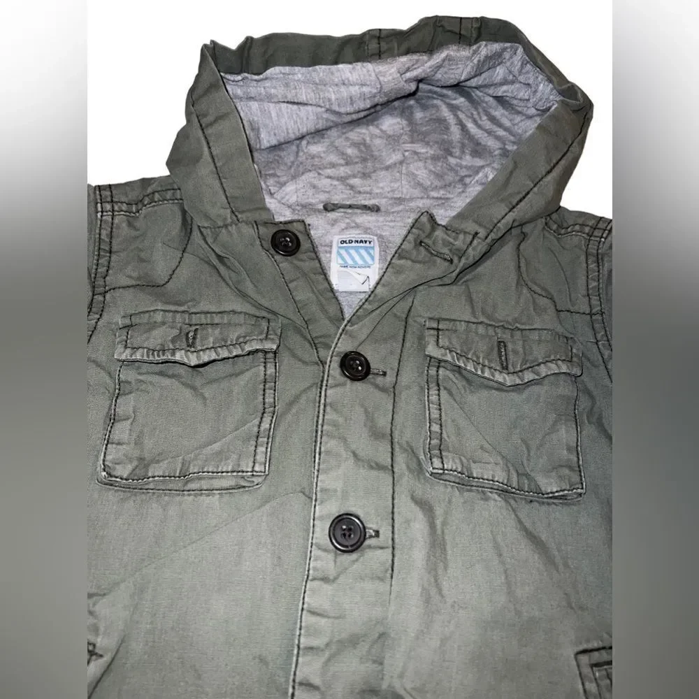 Old Navy army‎ green coat with good size 5T